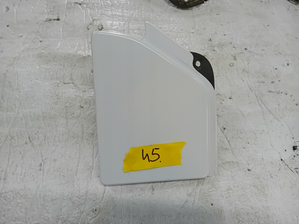 Купить Master iii iv крышка заливной adblue правая белый