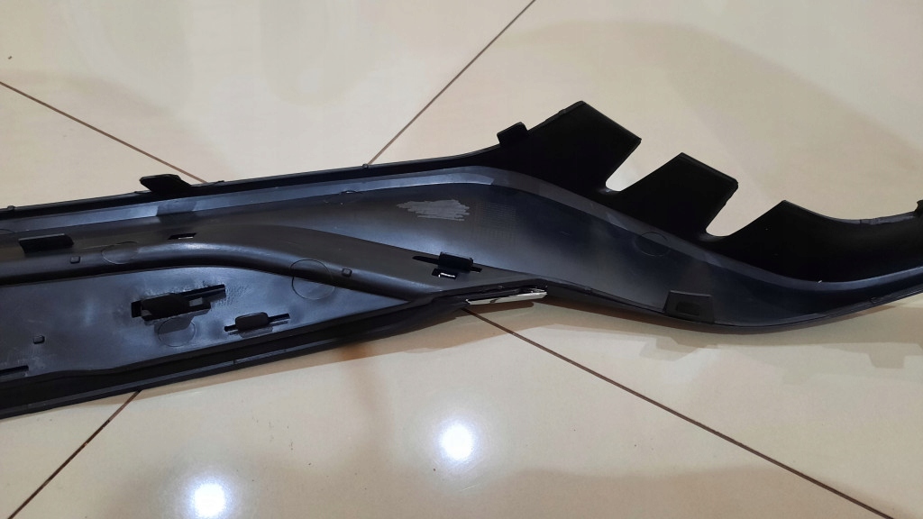 Решётка бампера правая volvo s60 v60 рестайлинг  13-18 pdc Недорого