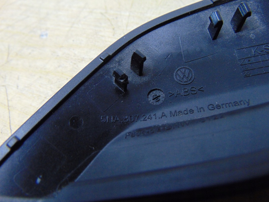 фото №7, Заглушка w бампер vw tiguan r-line 5na807241a