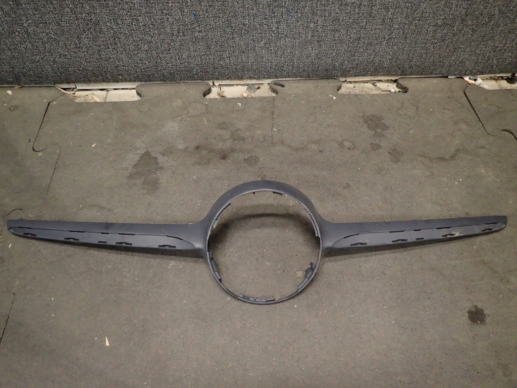 фото №1, Решітка радіатора решітка радіатора mercedes a klasa w176 nowa оригінальна