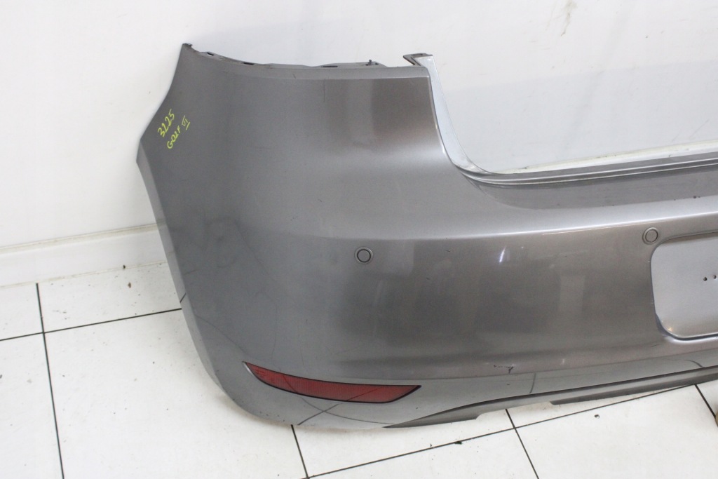фото №6, Volkswagen vw golf vi hb 2008r- бампер задняя задний la7t - код лакокрасочного покрытия