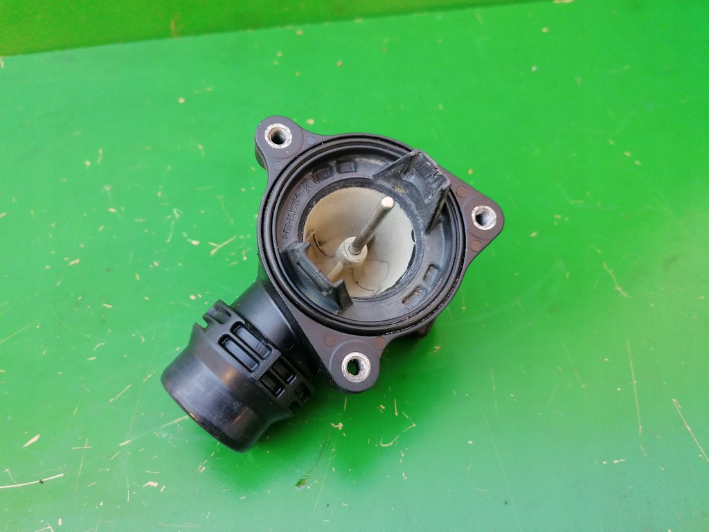 фото №7, Корпус термостата корпус bmw e90 318i 2.0 n46b20