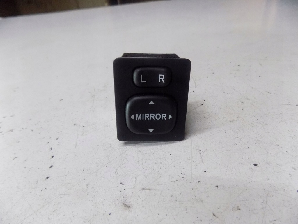 фото №10, Toyota auris i перемикач регулювання дзеркал 183574