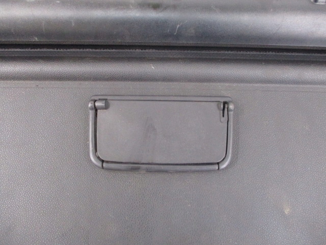 фото №8, Skoda fabia i kombi шторка задвижка багажника orygin