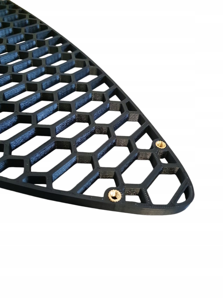 фото №3, Решітка радіатора „siatka’’ scudetto plaster стільники | alfa romeo 159