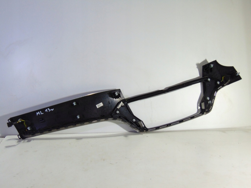 фото №8, Молдинг декоративна консолі mercedes ml w166