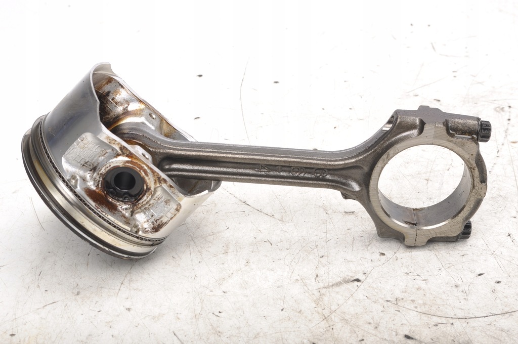 фото №1, Nissan primera p12 2.0 16v поршень с шатун