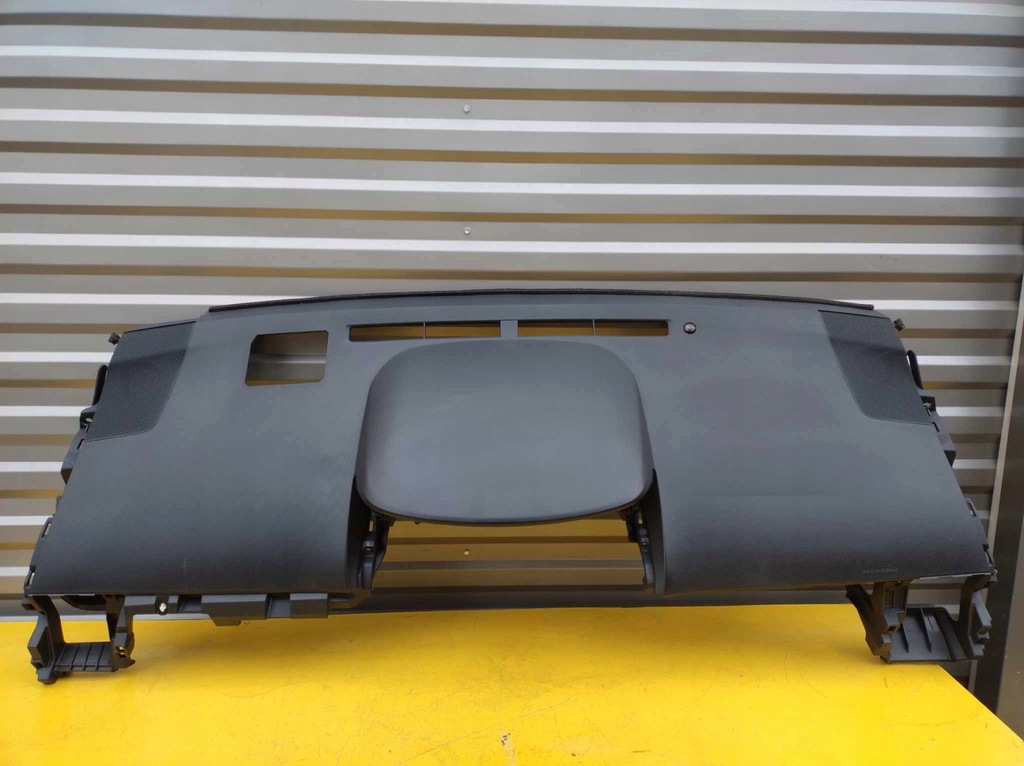 фото №1, Toyota prius plus консоль europa