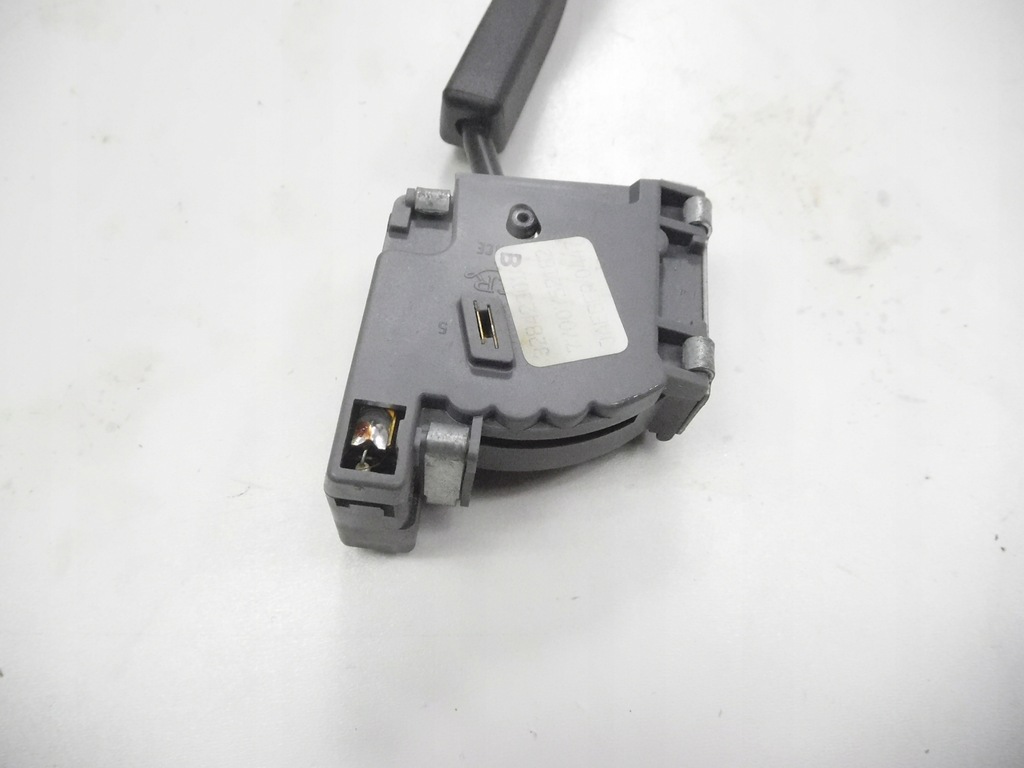 фото №8, Переключатель дворник renault r25 оригинальный номер 7700752182