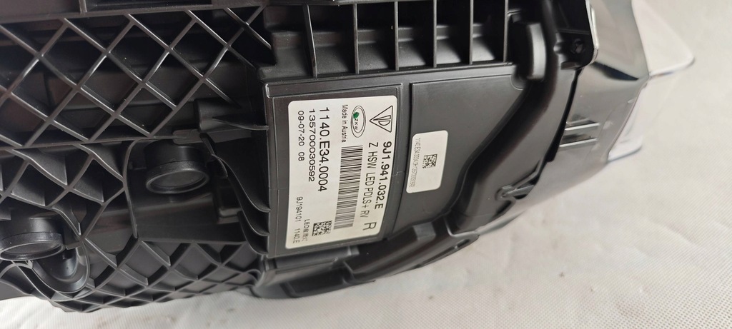 фото №10, Porsche taycan 9j1 full led правий фара лампа 9j1941032e