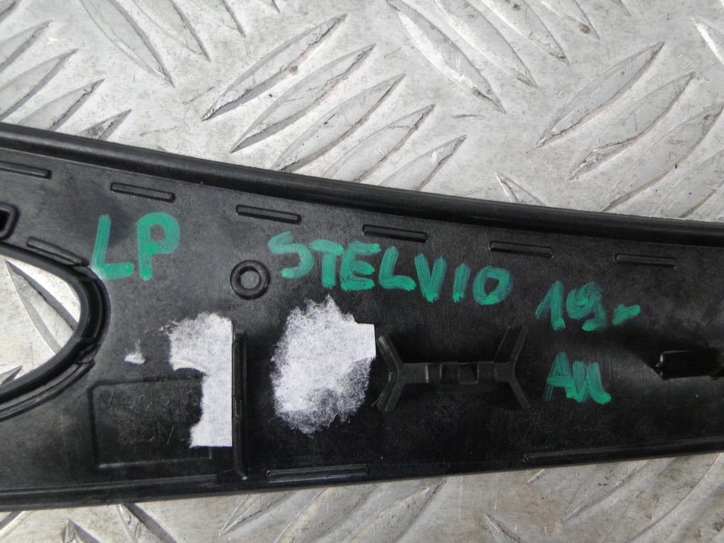 фото №6, Alfa romeo stelvio q4 декоры салона комплект