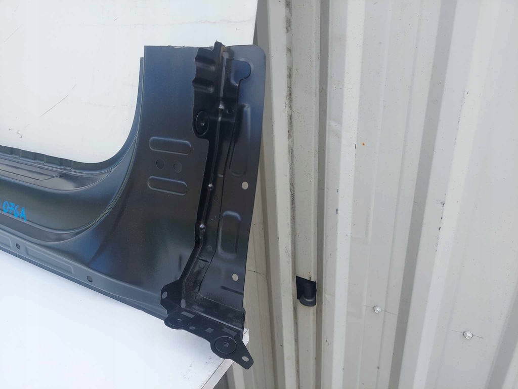 фото №6, Audi a6 c8 4k поріг правий обшивка nowe оригінальний номер