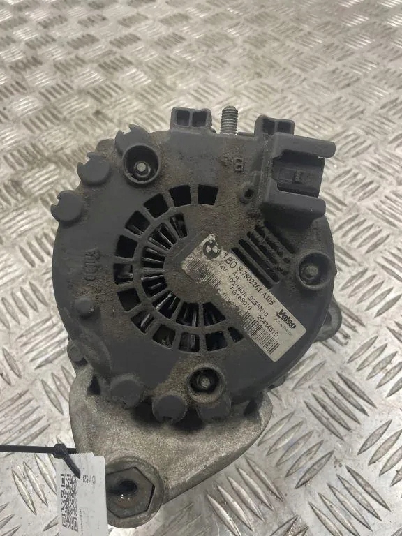 фото №1, Генератор bmw 1 e81 779764009 2.0l дизель 2009