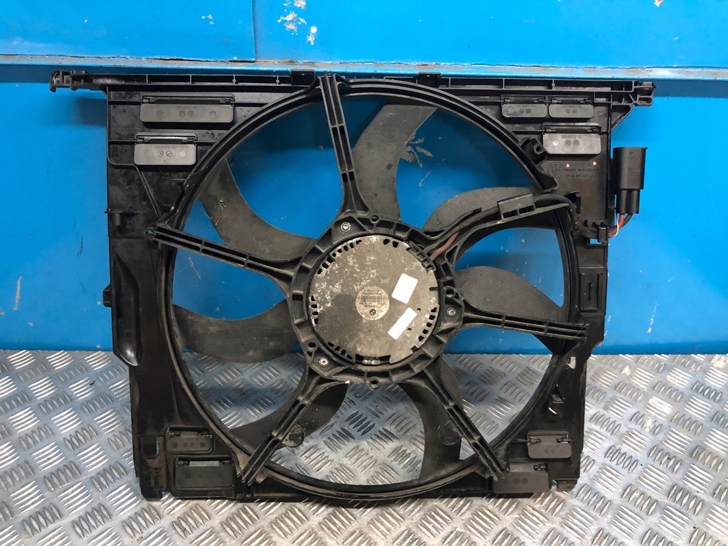 фото №1, Bmwf10 f11 3,0 d вентилятор радіатора 178990-10