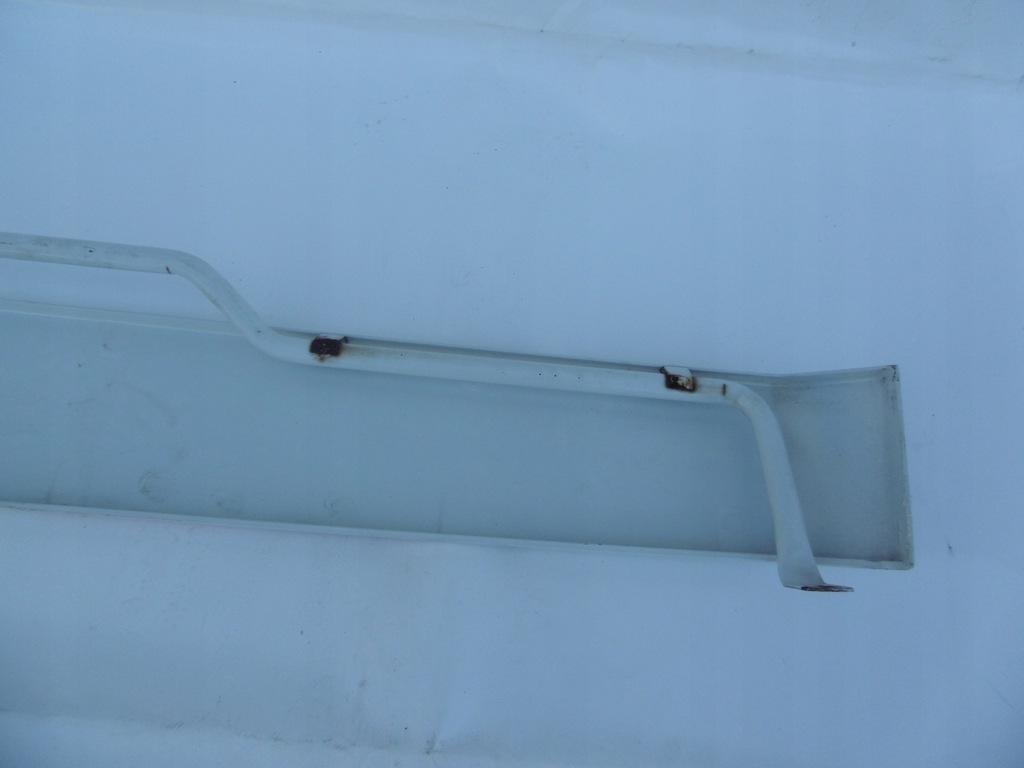 фото №8, Вітровик спойлер закабінна права renault magnum dxi