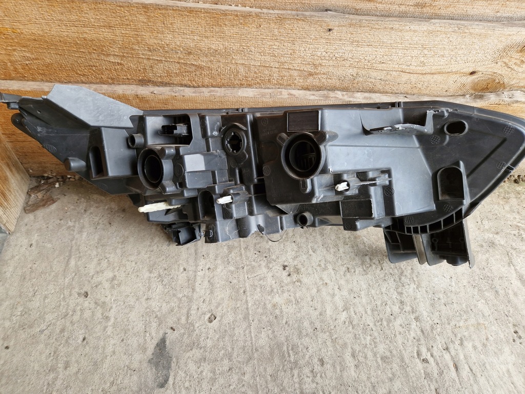 фото №9, Лампа ліва перед renault espace v 5 260608372r