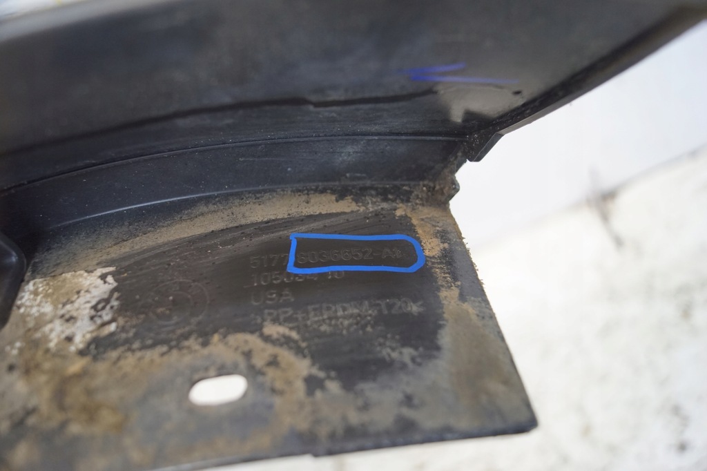 фото №12, Молдинг крыла правый задняя bmw x5 e70 m-pakiet