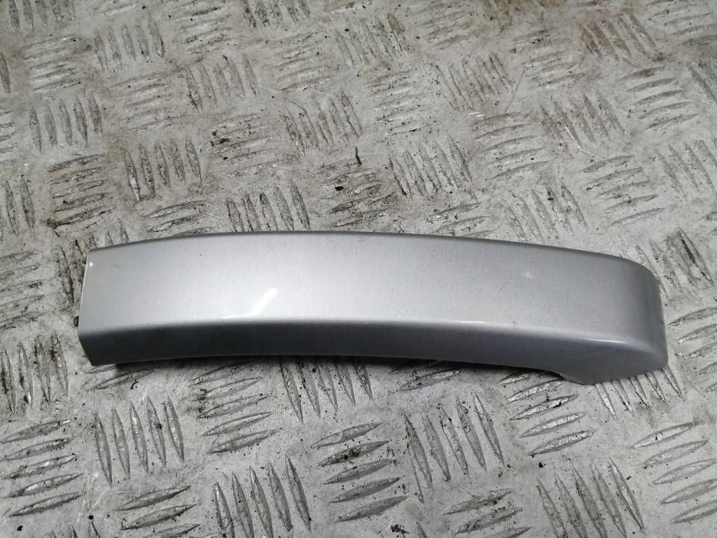 фото №1, Накладка рейлинг правый перед peugeot 2008 i 9678397780