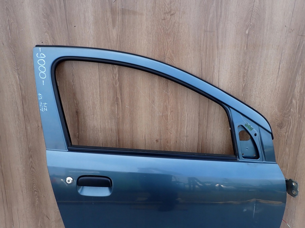 фото №9, Suzuki alto nissan pixo 09- дверь передние правое zy4