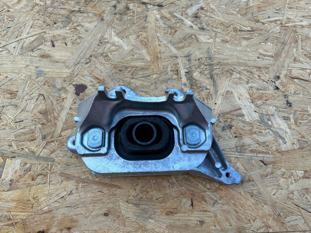 фото №1, Renault captur ii кронштейн подушка коробки