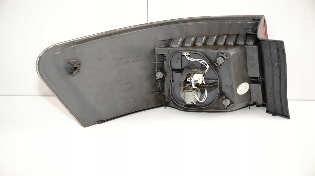 фото №11, Лампа правый задняя задняя toyota avensis t27 09-11r sedan