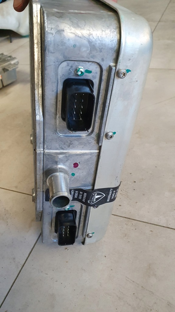 фото №7, Tesla s 13r модуль блок управления зарядки 1014963-00-c