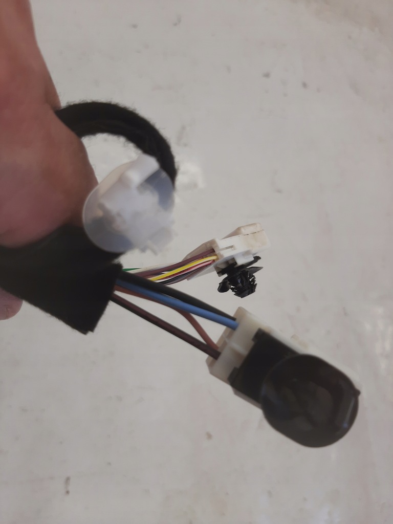 фото №6, Електропроводка кришки антени renault kadjar