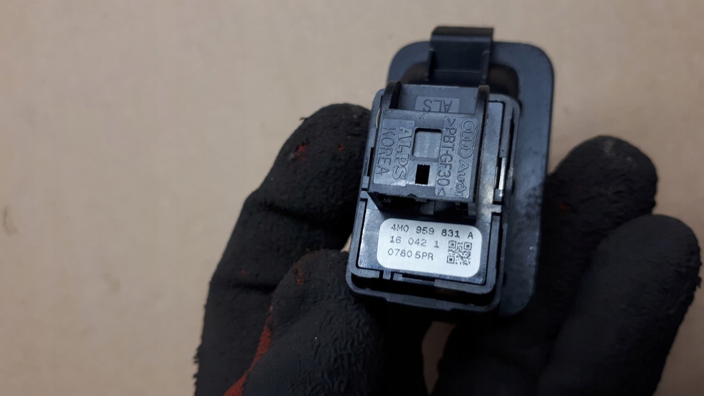 фото №15, A4 b9 8w перемикачі вікон перемикач 4x хром a5