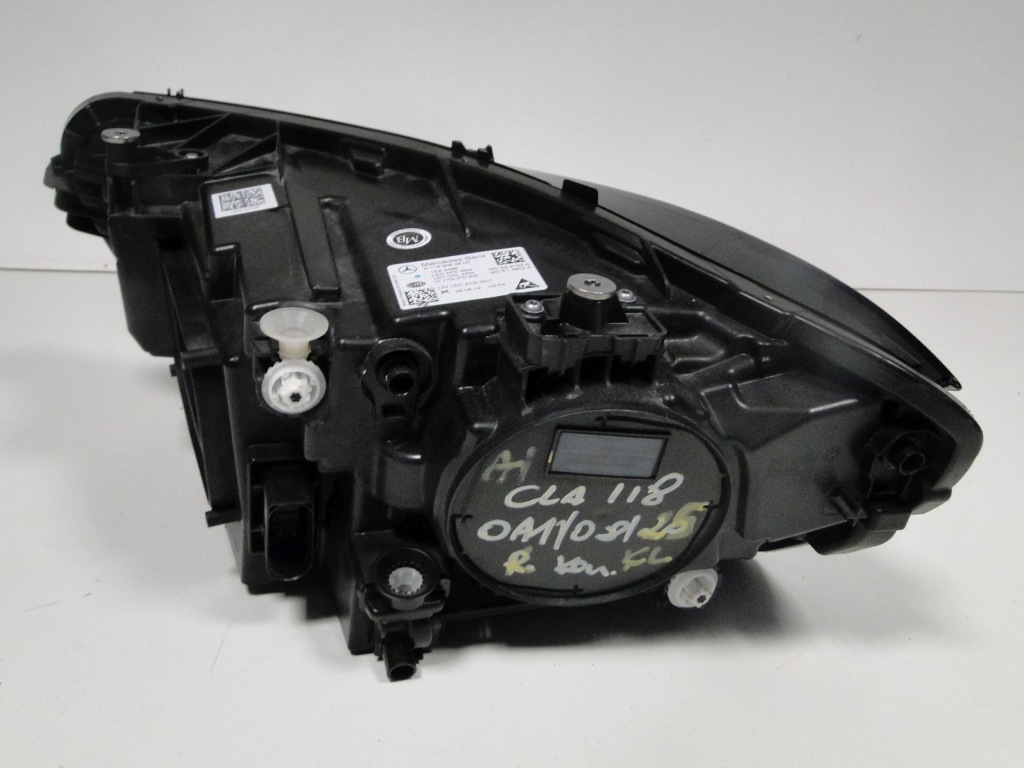 Mercedes лампа правая led high performance передняя cla 118 c118 x118 w118 Оригинал