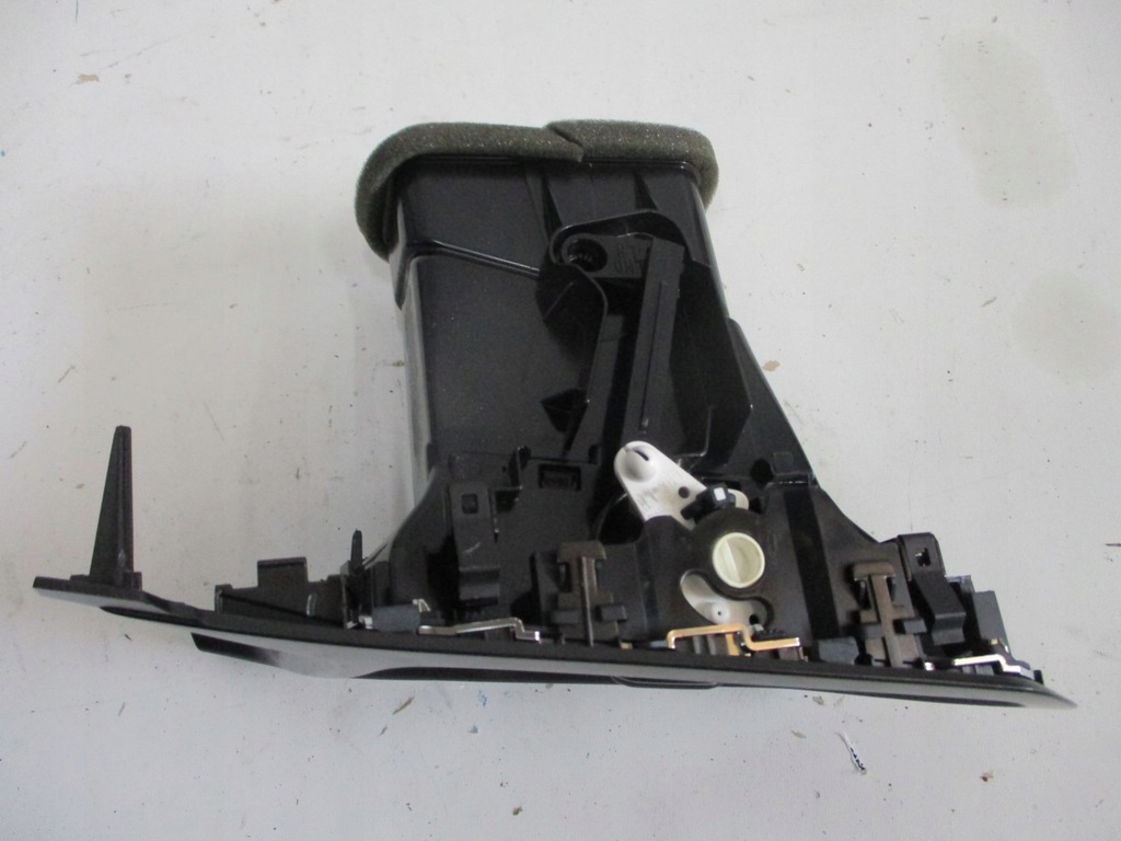 фото №2, Решётка воздуховод vw t-roc 2ga