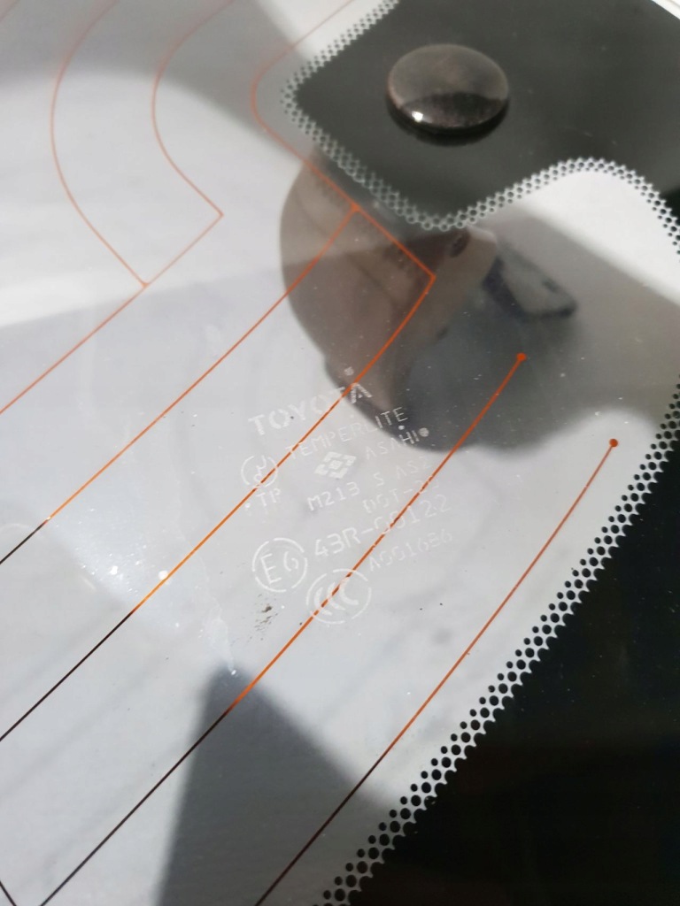 фото №10, Toyota land cruiser 120 стекло крыло задняя 5 дверь