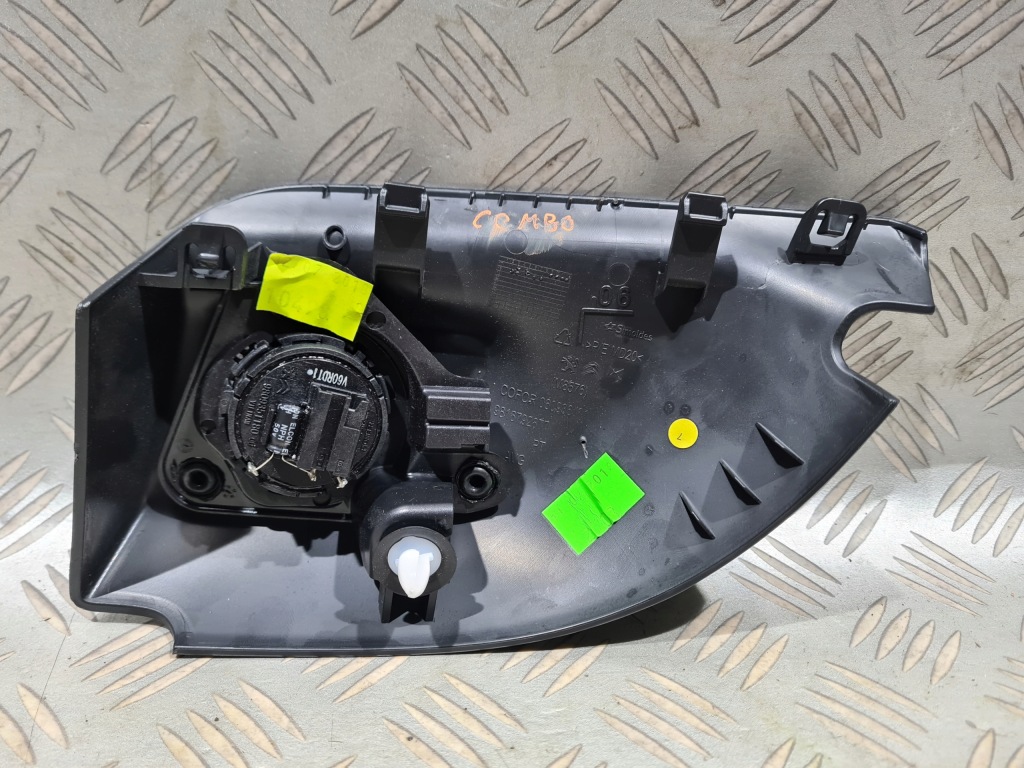 фото №4, Левая накладка динамика динамик opel combo e