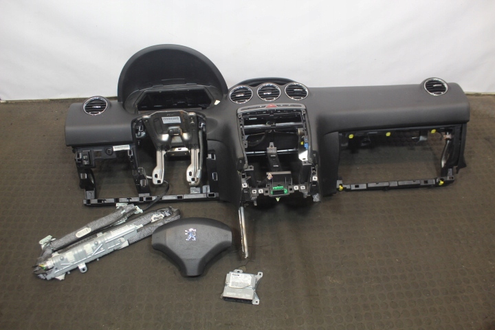 фото №1, Приборная панель приборная подушка безопасности подушки безопасности 308 i