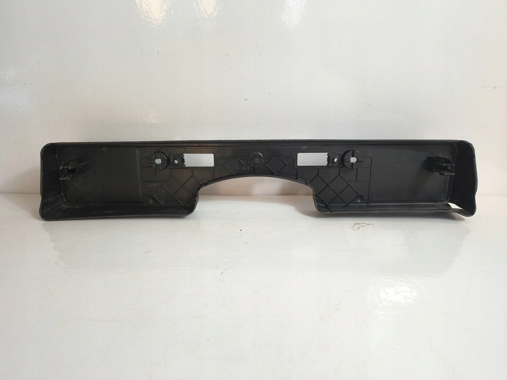 фото №9, Toyota c-hr 2019 - chr подкладка номерного знака регистрационный перед 52114-f4010