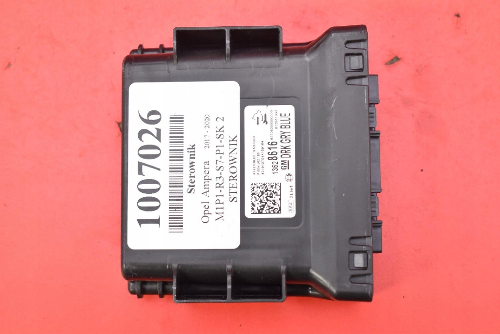 фото №1, Модуль pdc 13528616 opel ampera-e 17-20