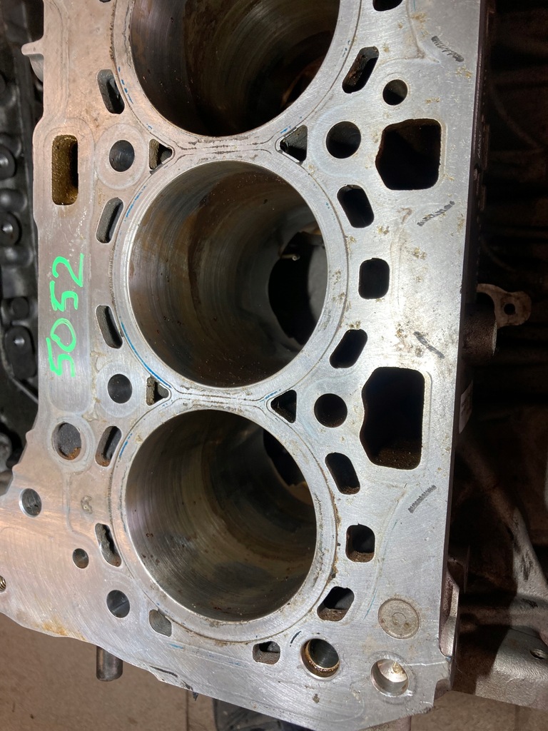 фото №11, Блок двигателя 8642458 b48b20a bmw 2.0 benz