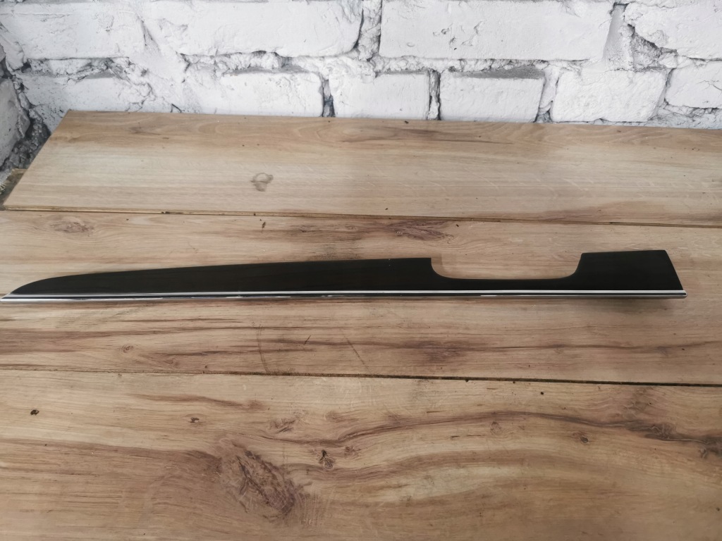 фото №1, Молдинг обивка левая задняя grand cherokee wk2 lift