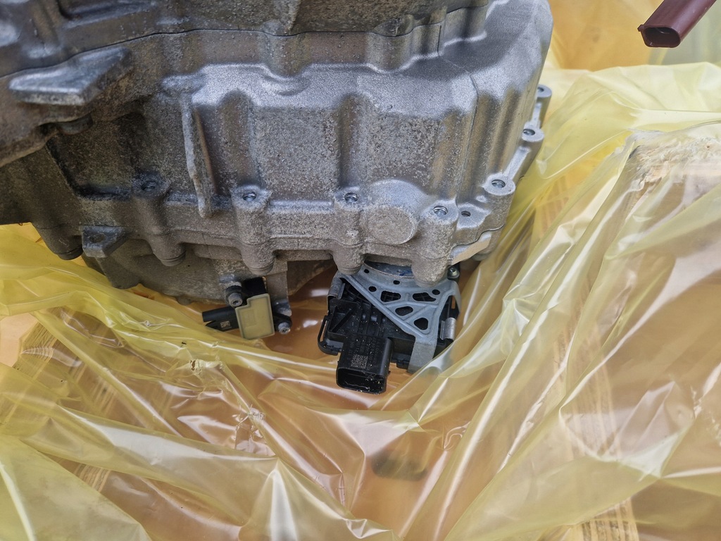 фото №12, Коробка передач привод электрический audi e-tron e tron gt задняя задний 0me300041b