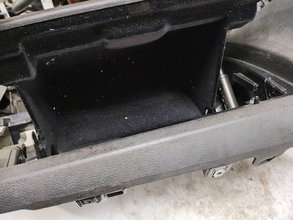 фото №9, Bmw бардачок пассажира 6962632 europa