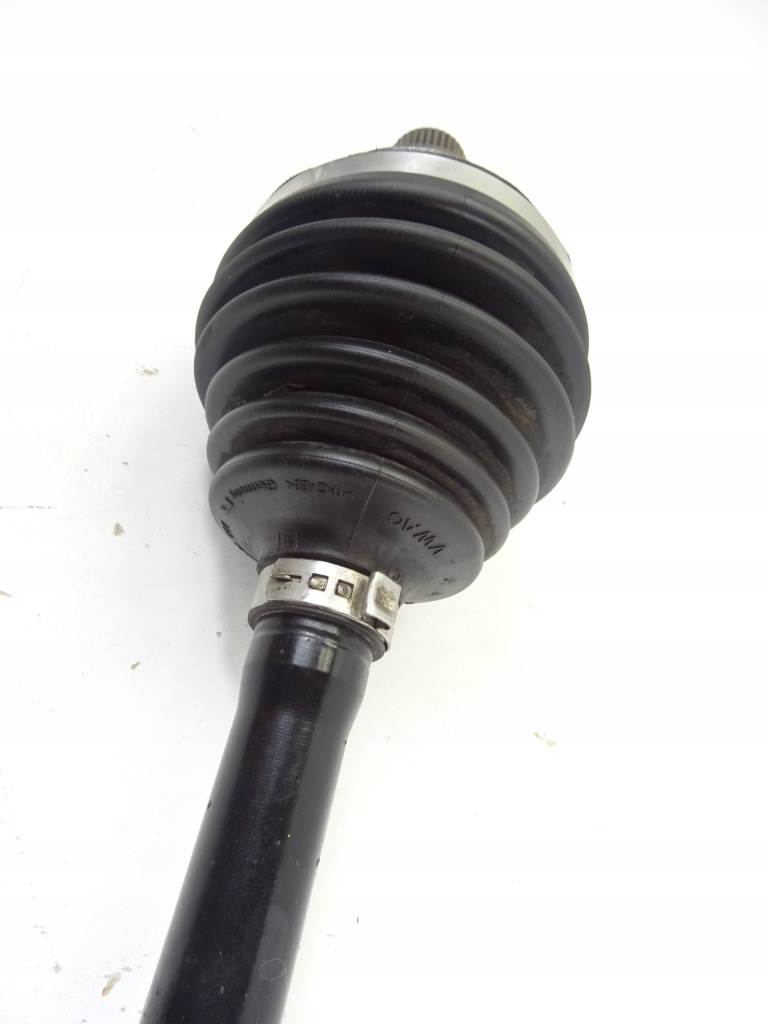 5wa407272b skoda octavia 4 iv универсал 1.0 tsi приводной вал правая длинная с Разборки