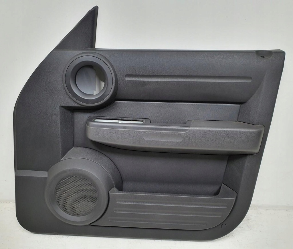 фото №1, Обивка обшивка дверь правый перед dodge nitro 6024680 europa