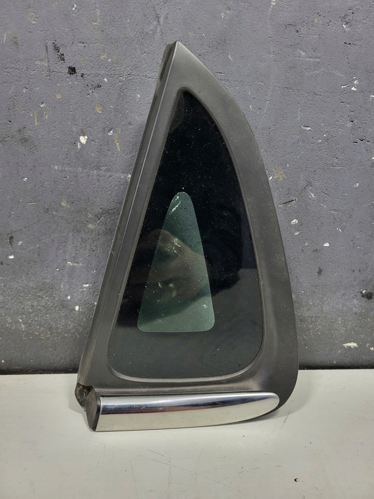 фото №1, Renault clio iv скло трикутне задня лівий