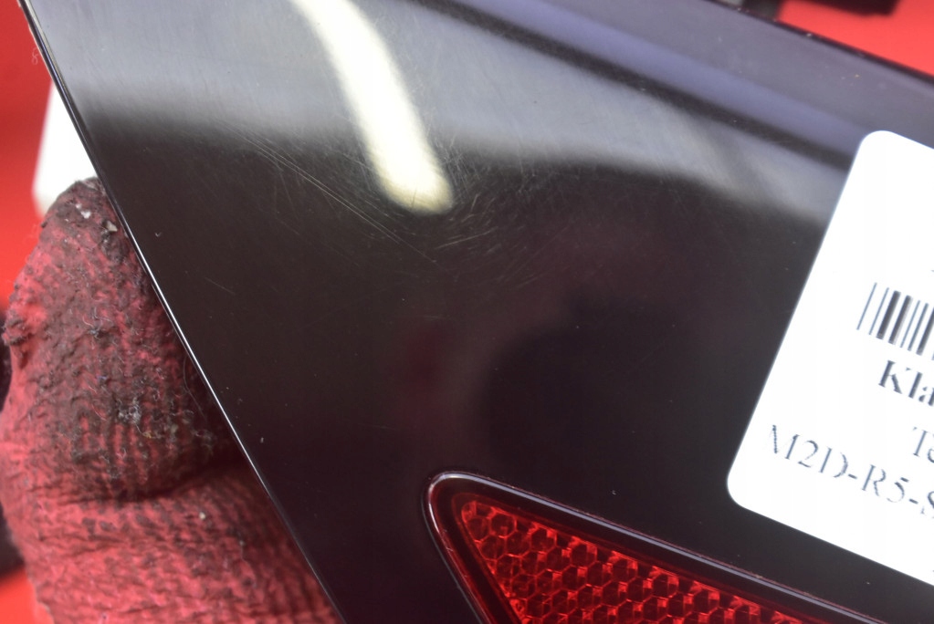 фото №12, Крышка порт зарядки 1446051-99-c tesla model 3 17-21