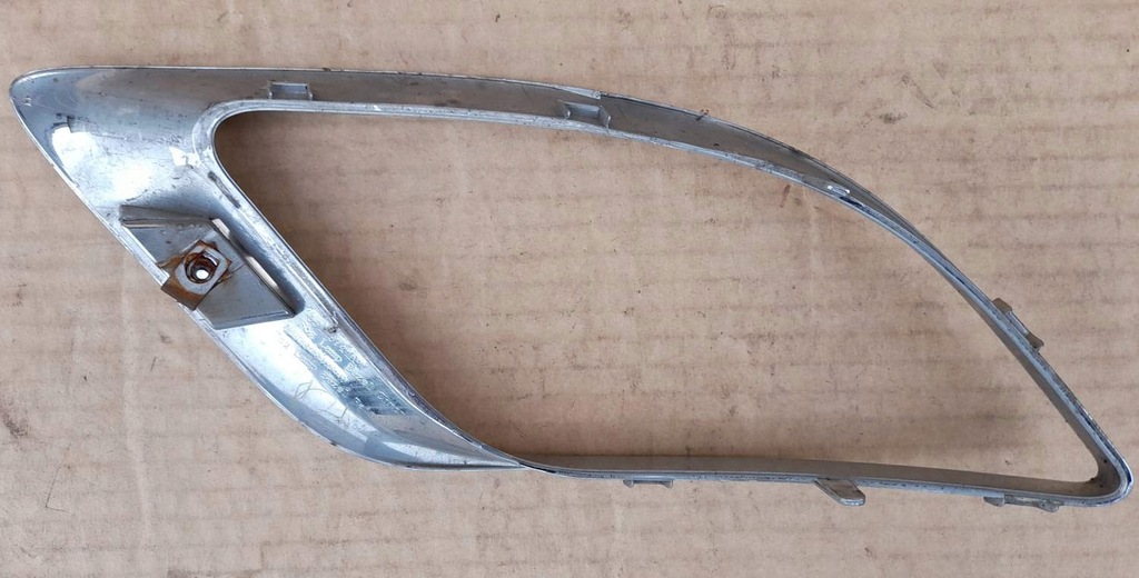 фото №2, Рамка противотуманной фары r dodge durango 2014-2020