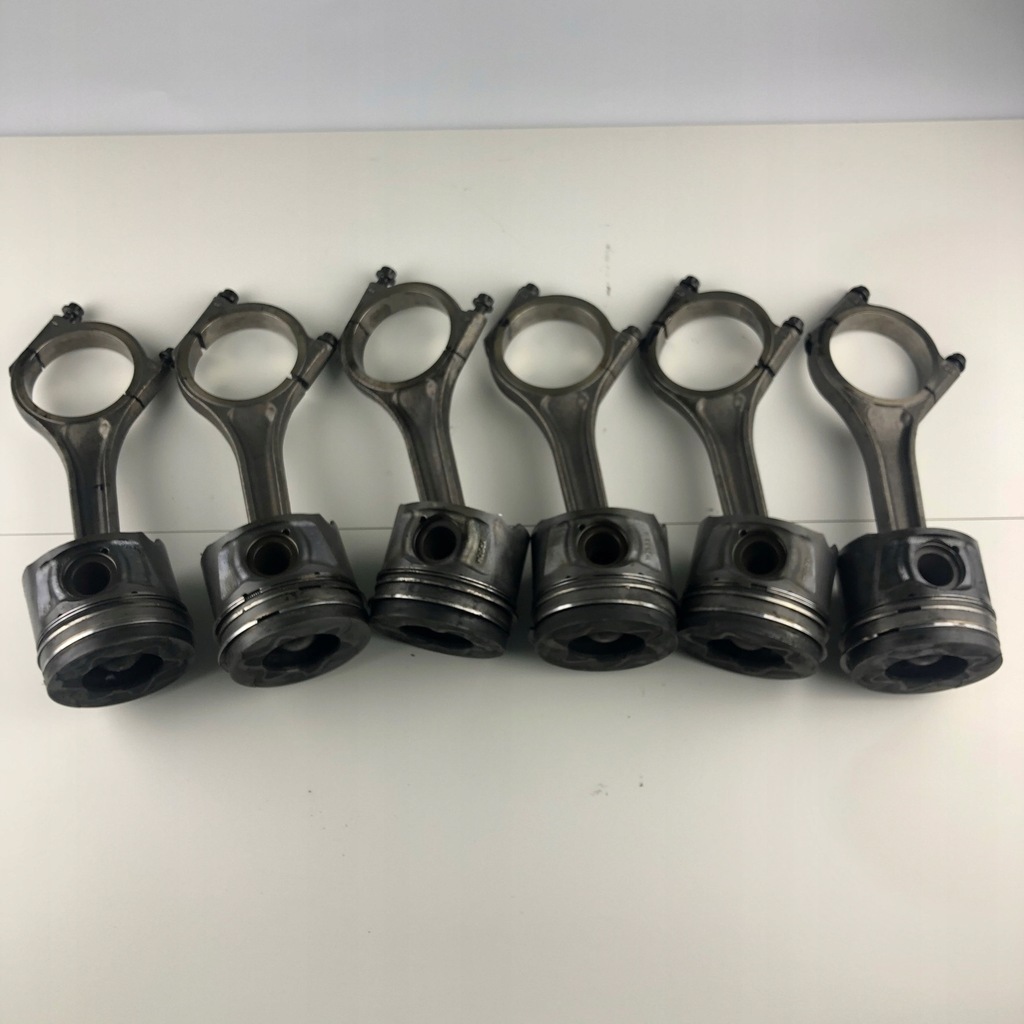 фото №12, Поршень шатун jaguar xf xj 350 2.7 td 8165e x268x