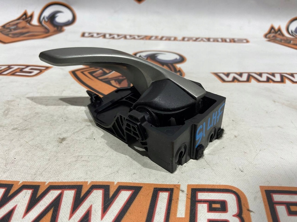 фото №1, Ручка внутренняя перед левая mazda 3 bm bjs768d4yb