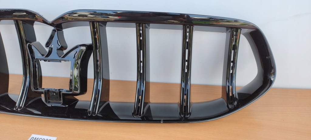 фото №2, Maserati grecale 2021-2024 rok nowa оригінальна решітка радіатора решітка радіатора 670167295 dmk15