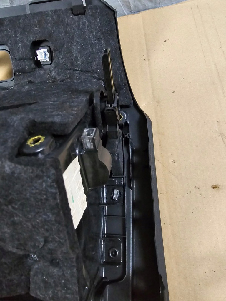 фото №8, Audi a3 8v бардачок пасажира чорний eu.