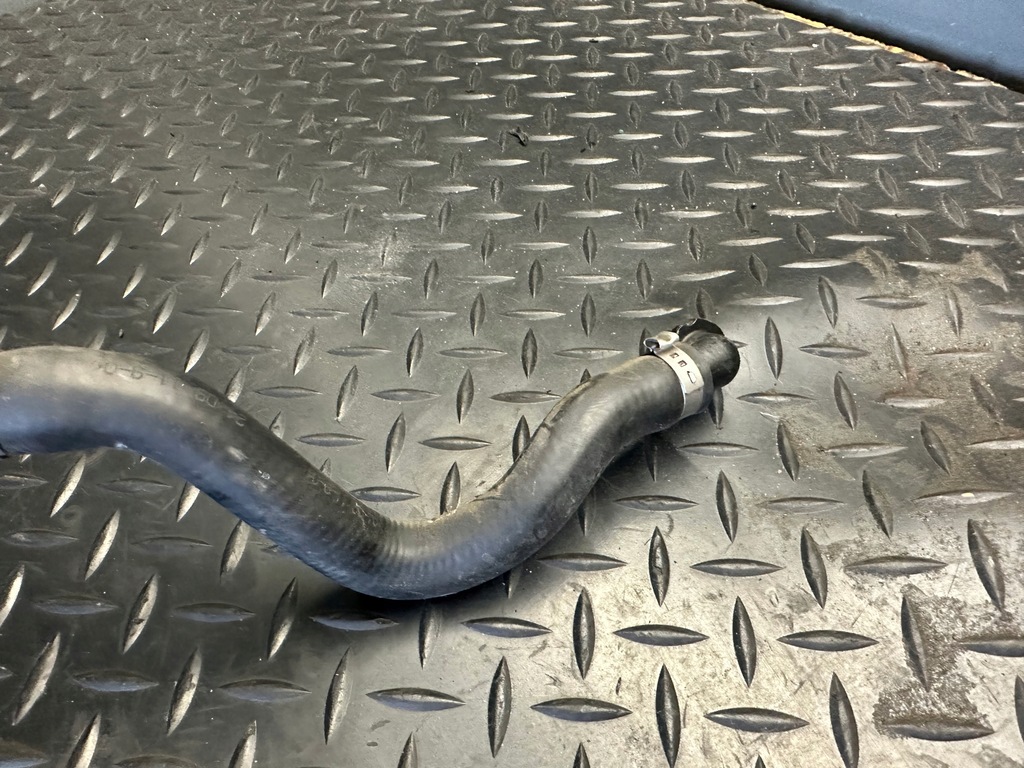 фото №8, Шланг насоса вакуум audi a8 d4 4.2 tdi cds