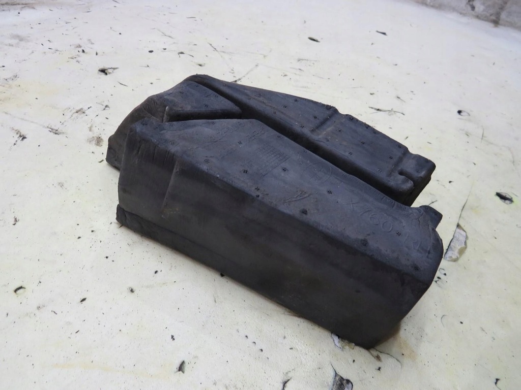 фото №6, Захист шумоізоляція правий задня jaguar xe x760 gx73-278f20-aa